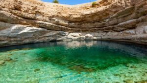 bimmah-sinkhole-oasis-nature-adventure-oman-tour-packages-from-dubai-13